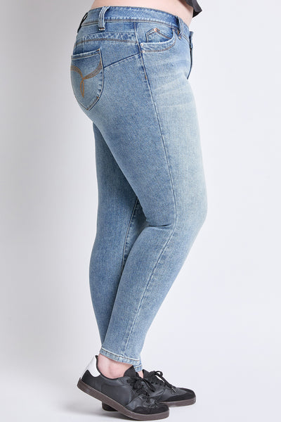 Plus WannaBettaButt Mid Rise Embroidered Skinny Jean