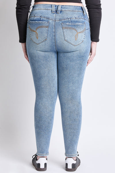Plus WannaBettaButt Mid Rise Embroidered Skinny Jean