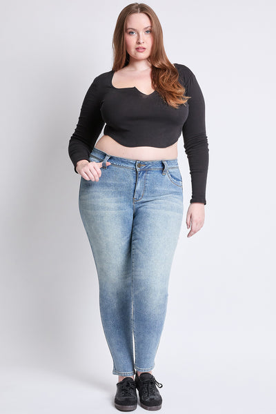 Plus WannaBettaButt Mid Rise Embroidered Skinny Jean