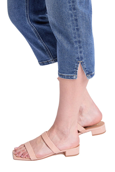 Essential High Rise Capri