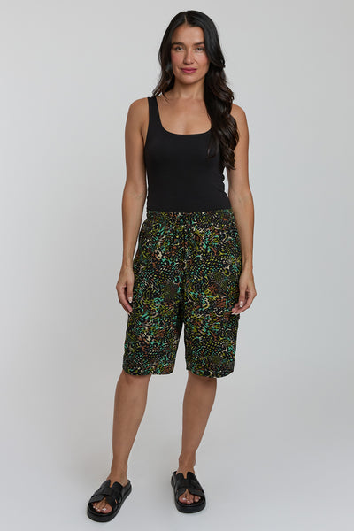 Women Elastic Waist Bermuda With Patch Pockets, Pack of 6