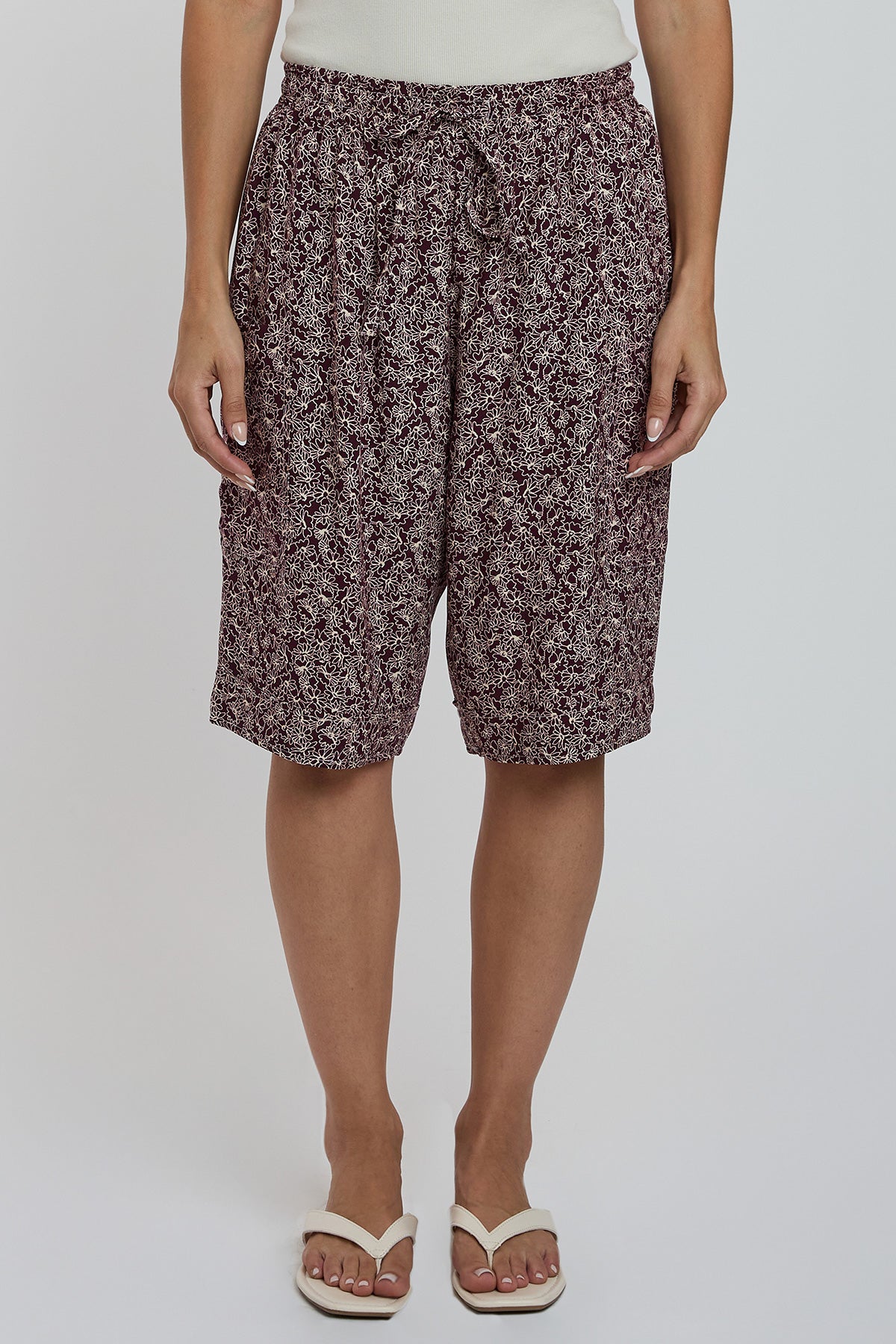 Women Elastic Waist Bermuda With Patch Pockets, Pack of 6