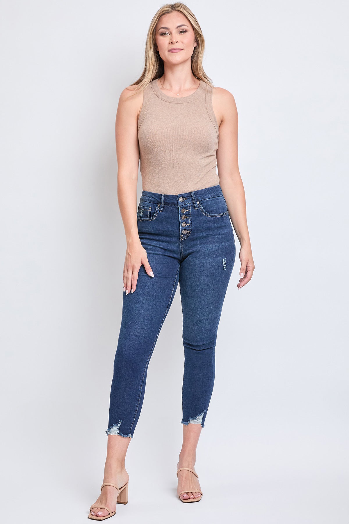 Missy Curvy Fit Exposed 5-Button Ankle Jean Made With Recycled Fibers Pack Of 12