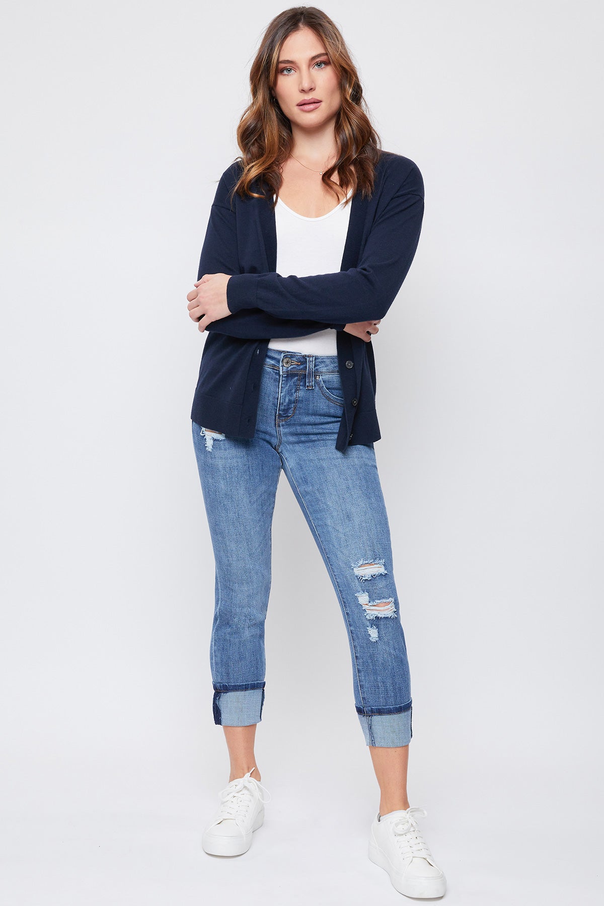 Missy Plus Basic 2-Button Seamed Waistband Fray Hem Ankle Jean, Pack Of 12 from Royalty for Me