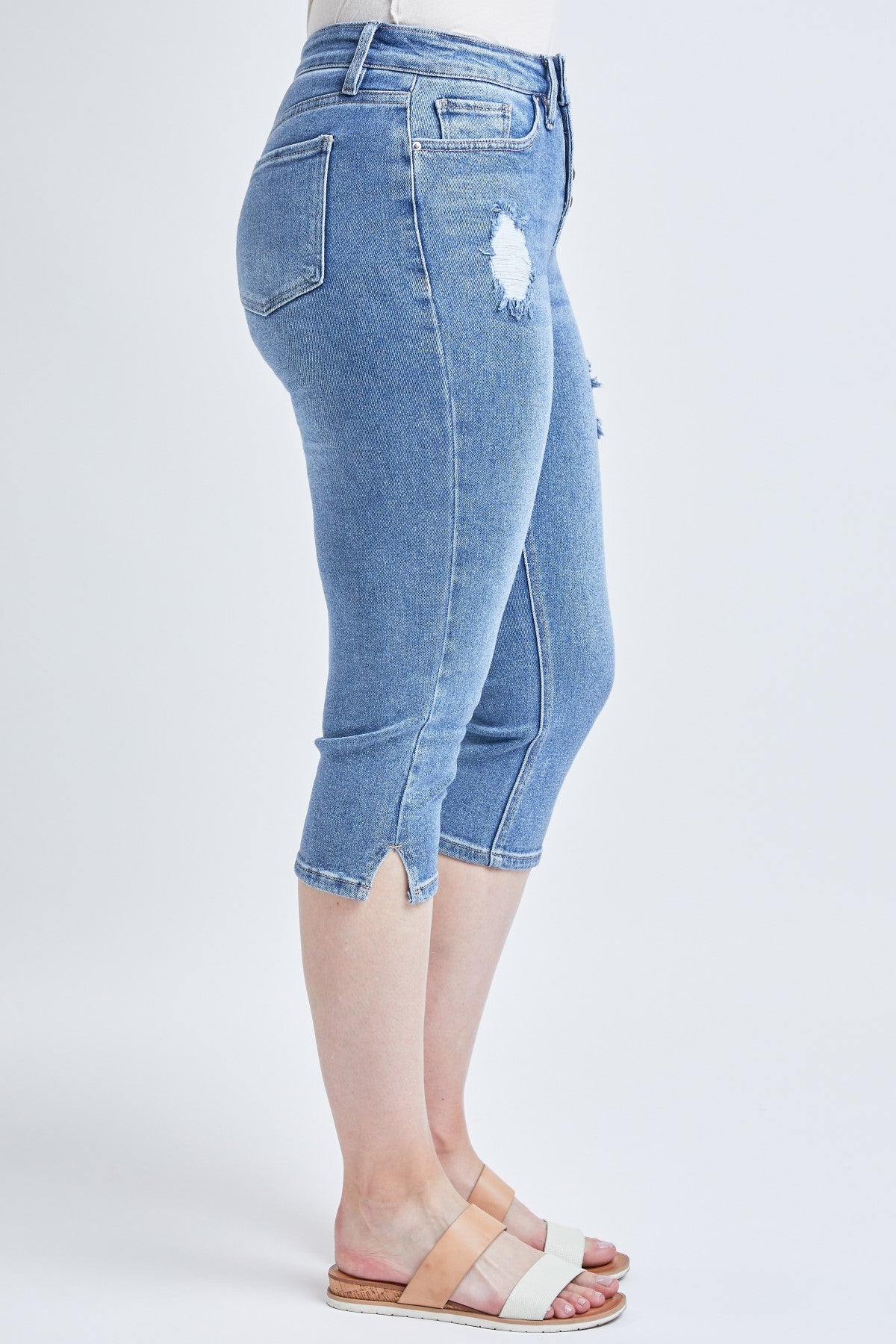Missy Vintage Exposed Button Capri Jeans With Side Slit Hem12 Pack