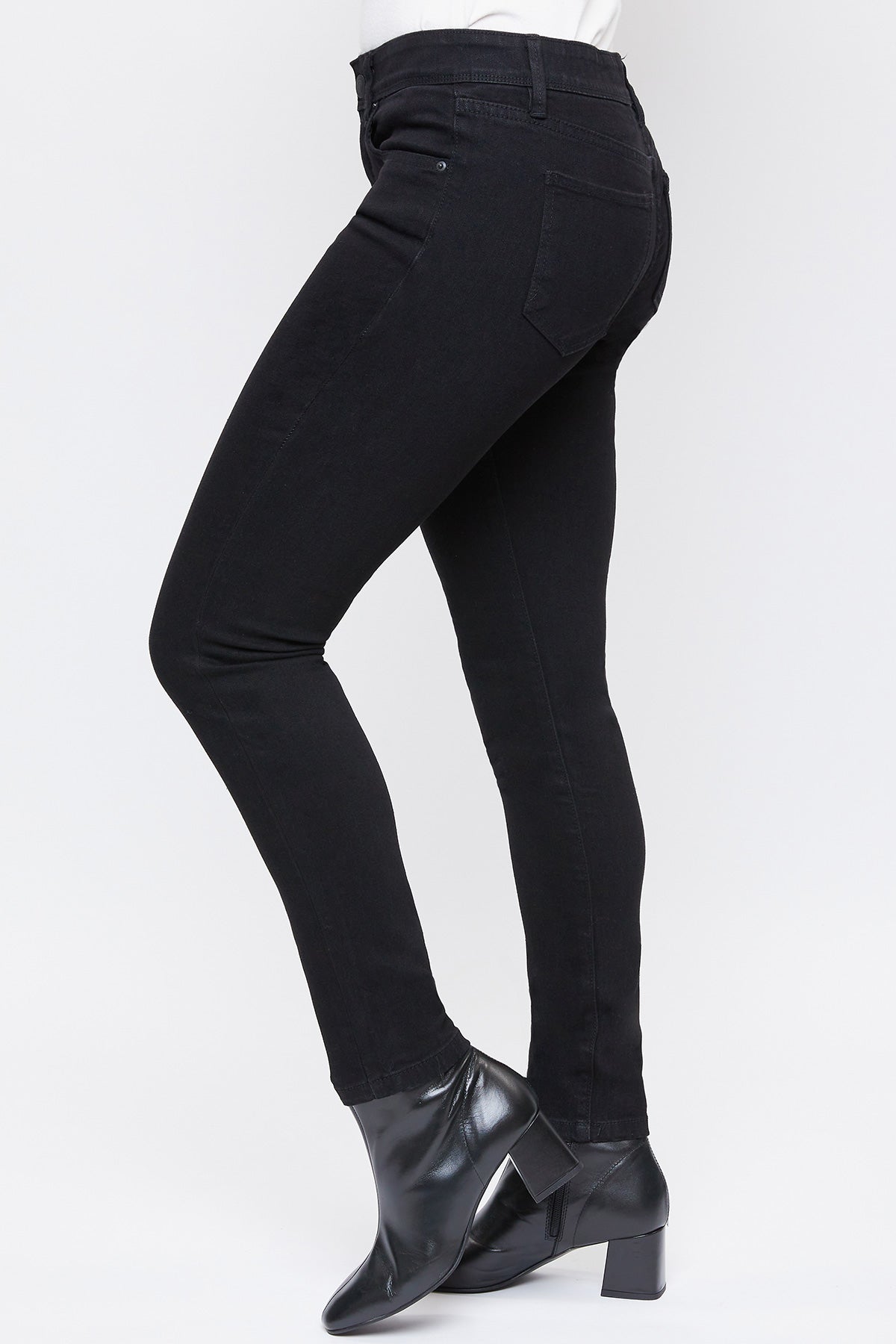 Missy Plus Mid Rise Jogger Pant 6 Pack from Royalty for Me