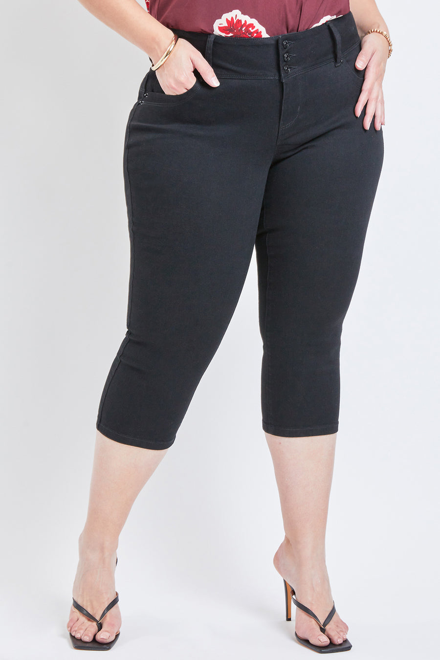 Missy Plus Size Wannabettabutt 3-Button Capri Made With Recycled Fibers, Pack of 12