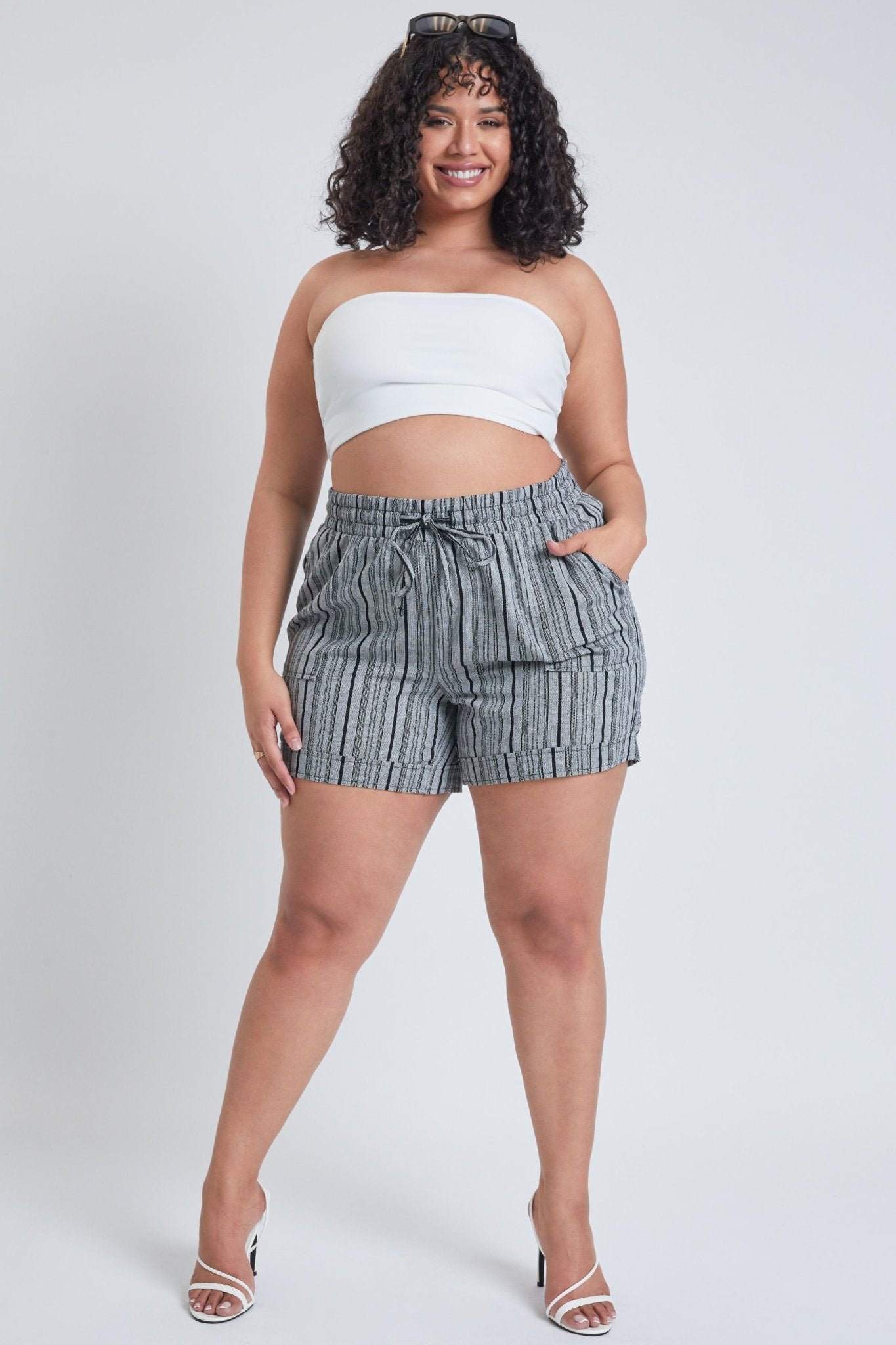 Junior Plus Size Drawstring Waistband Linen Shorts With Porkchop Pockets 6 Pack